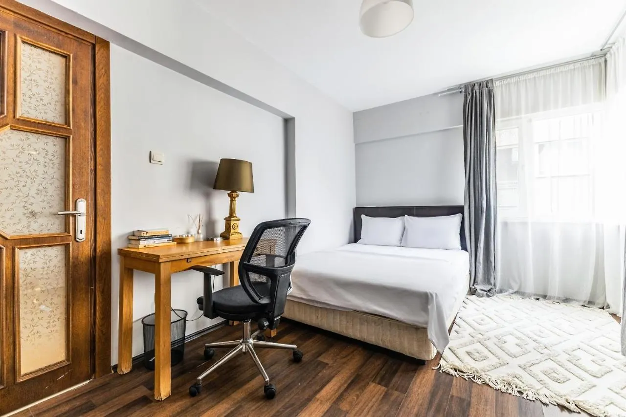 Chic Luminous Flat In Uskudar Apartment Istanbul