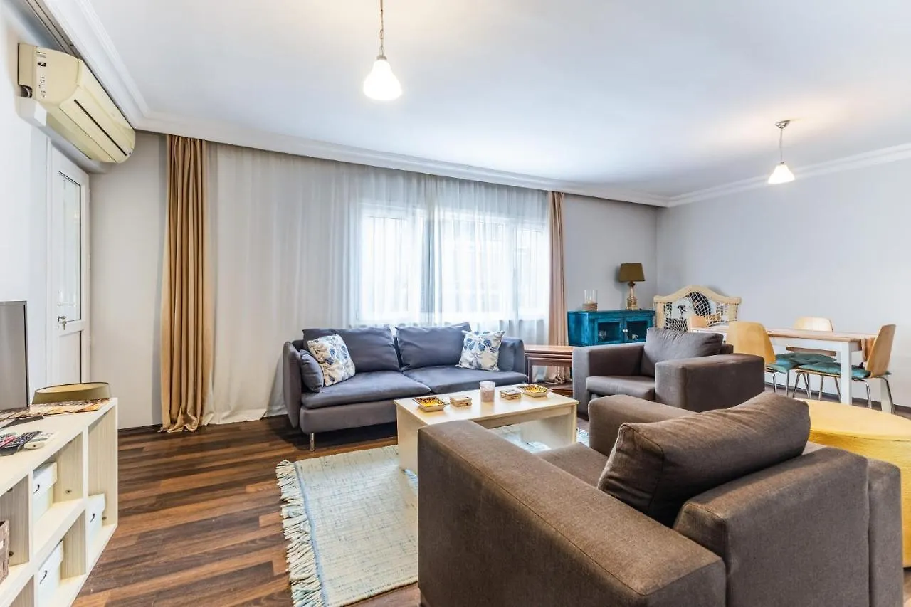 Chic Luminous Flat In Uskudar Apartment Istanbul