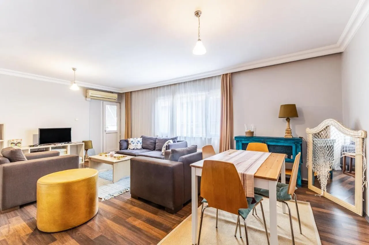 Chic Luminous Flat In Uskudar Apartment Istanbul